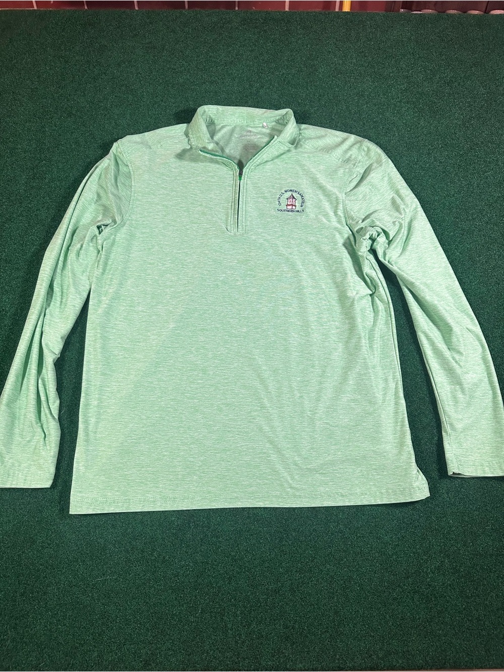 Women’s Antigua Long-Sleeve Quarter-Zip Performance Shirt - size M, Green